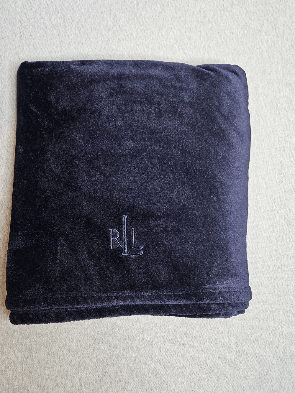 Lauren Ralph Lauren Navy Blue Micromink Plush Monogram LRL Logo Throw Blanket